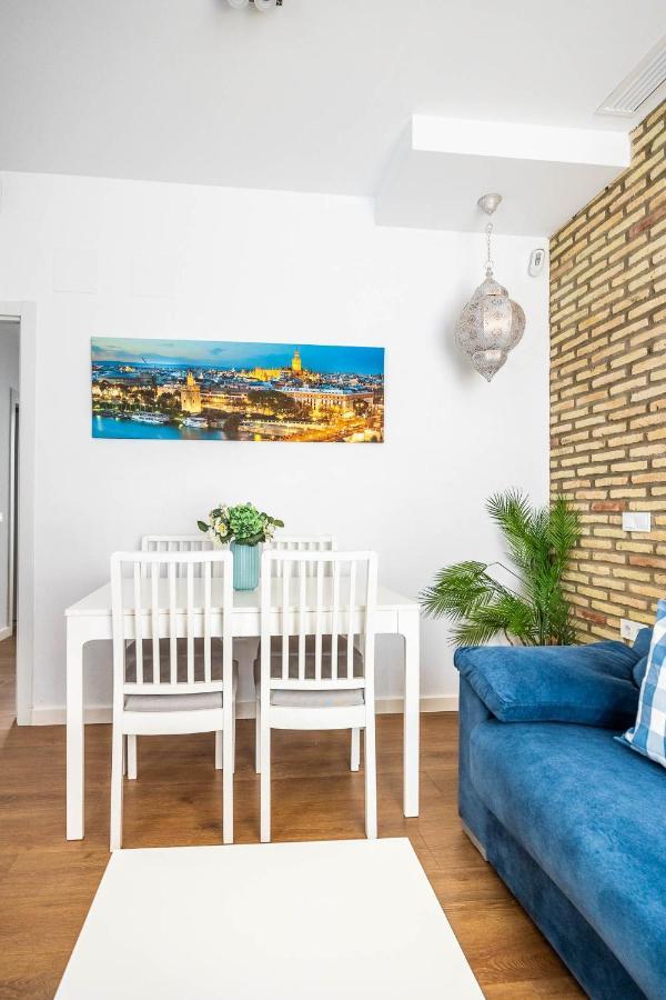 Poemas & Rimas De Becquer Apartment Seville